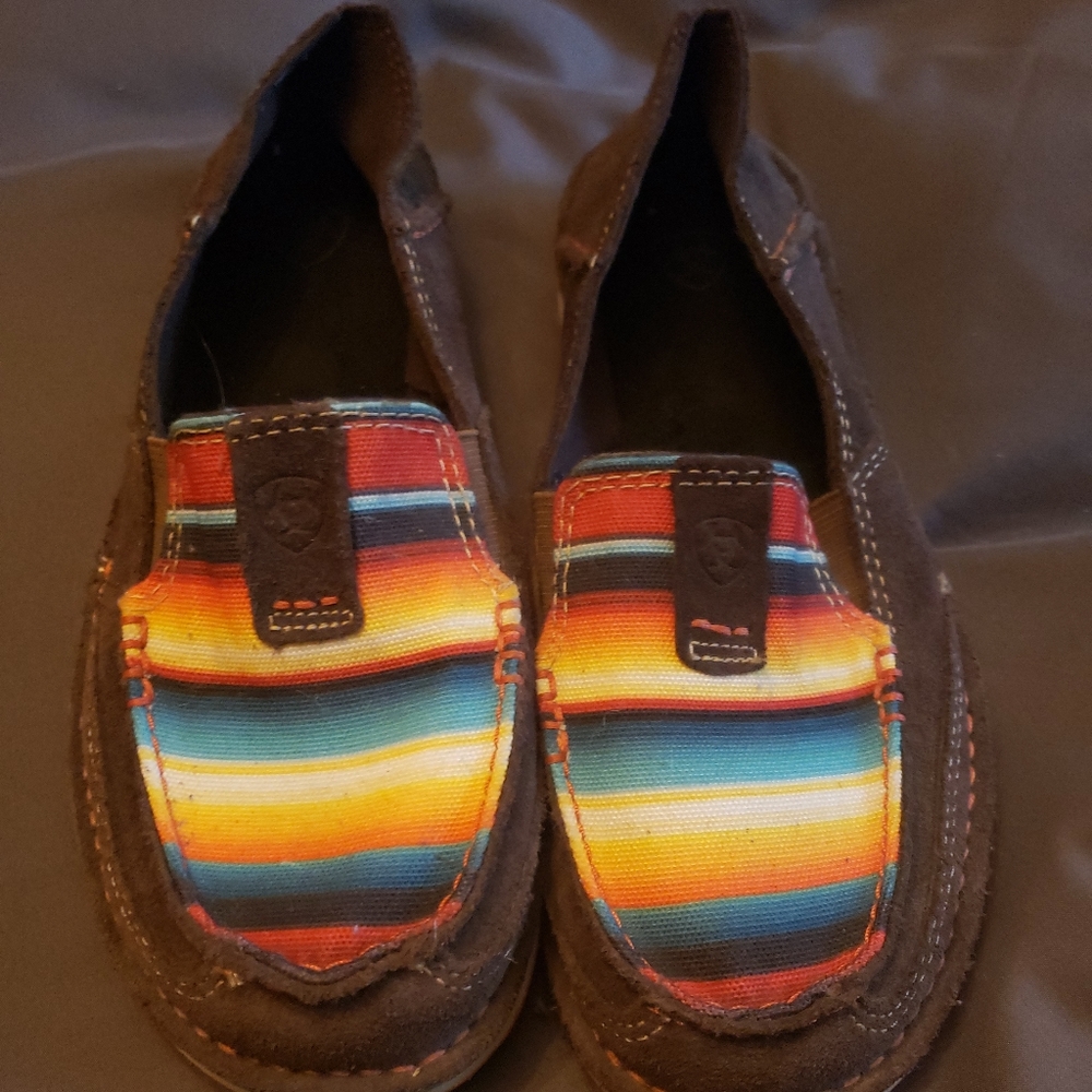 Womens Ariat Moccasins Size 6.5